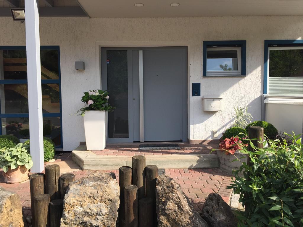 Pension-Ferienwohnung Liesbachtal Direkt Am Waldrand Bayerische Rhoen Schonau an der Brend Экстерьер фото